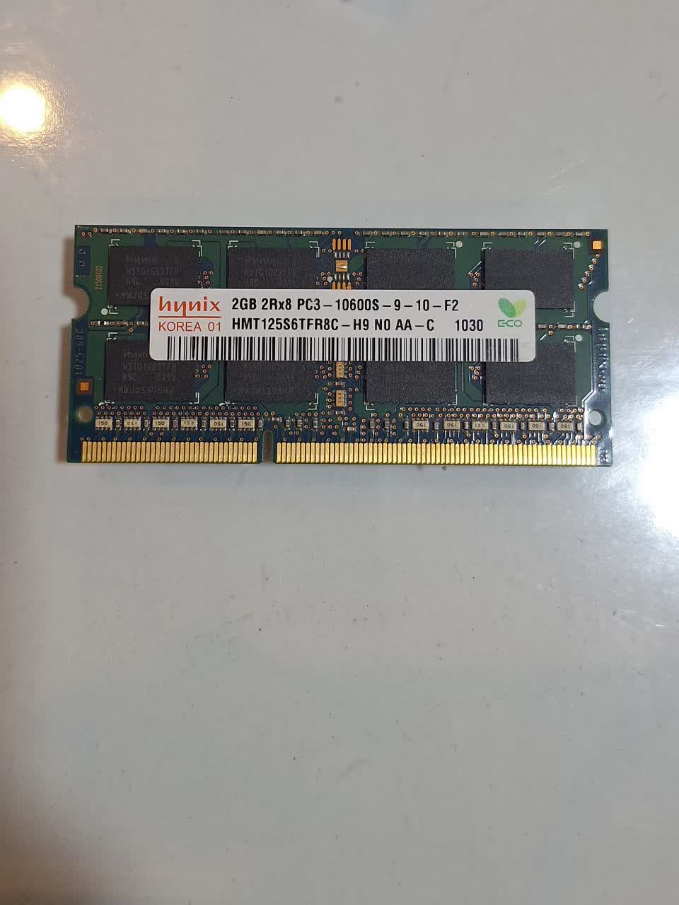 رم لپ‌تاپ 2 گیگابایت DDR3 تک کاناله 1333 مگاهرتز CL9 هاینیکس مدل PC3-10600s SO-DIMM (کارکرده)