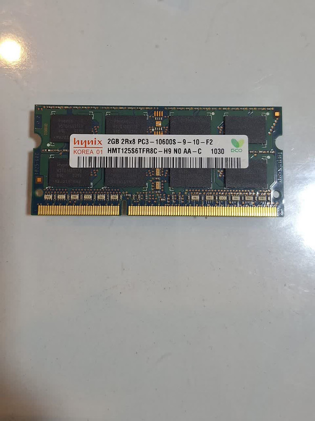 رم لپتاپ 2 گیگابایت DDR3 تک کاناله 1333 مگاهرتز CL9 هاینیکس مدل PC3-10600s SO-DIMM (کارکرده)