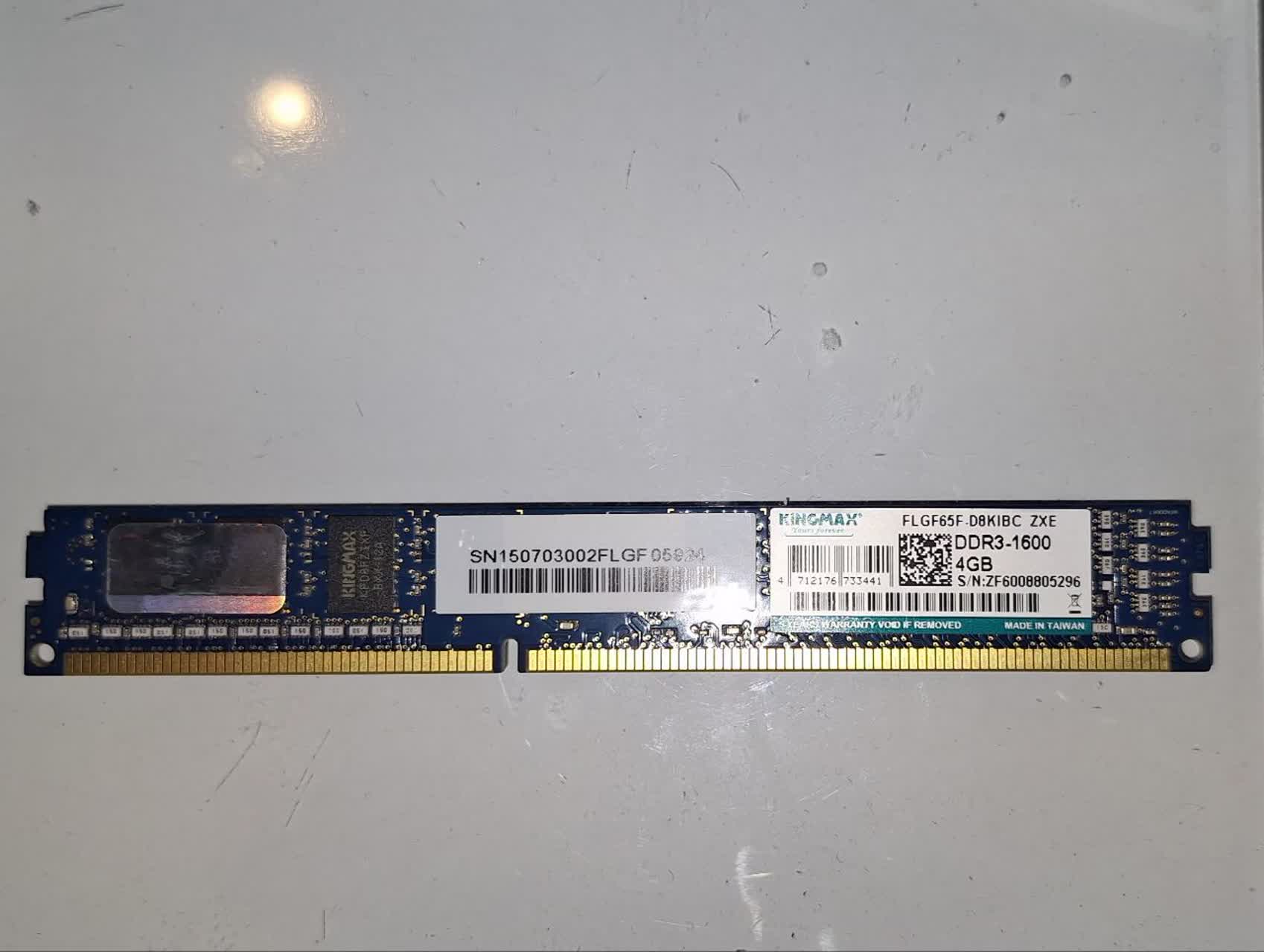 رم کامپیوتر RAM 4GB 1600 KINGMAX flgf65f (کارکرده)